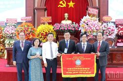 Li&ecirc;n hiệp c&aacute;c tổ chức hữu nghị tỉnh Đồng Th&aacute;p tổ chức th&agrave;nh c&ocirc;ng Đại hội lần thứ I