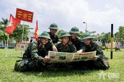 Chung sức xây dựng tờ báo chiến sĩ