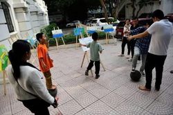 Sức khỏe t&acirc;m thần trẻ em: Đừng để con đơn độc trong khủng hoảng