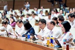 H&ocirc;m nay 20/10, Quốc hội thảo luận Luật b&aacute;o ch&iacute; v&agrave; nhiều dự &aacute;n luật kh&aacute;c