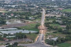 Ho&agrave;n thiện ti&ecirc;u chuẩn kỹ thuật ứng ph&oacute; sụt l&uacute;n, sạt lở Đồng bằng s&ocirc;ng Cửu Long