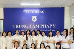 'Bóng hồng' pháp y