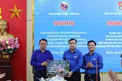 Tuổi trẻ Nghệ An vun đắp t&igrave;nh hữu nghị Việt Nam - L&agrave;o