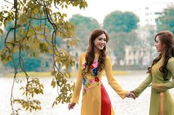 Thời tiết ng&agrave;y 20/10: H&agrave; Nội nắng tr&ecirc;n 34 độ