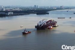 Cầu đi bộ qua s&ocirc;ng S&agrave;i G&ograve;n sẵn s&agrave;ng hợp long