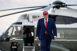 &Ocirc;ng Trump khuy&ecirc;n Ph&aacute;p đ&oacute;ng cửa bi&ecirc;n giới, muốn đổi t&ecirc;n bang New Mexico