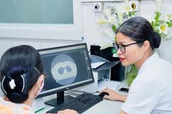 Hai gene l&agrave;m tăng nguy cơ ung thư v&uacute;, ai n&ecirc;n x&eacute;t nghiệm?