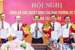 Lu&acirc;n chuyển, bổ nhiệm 10 c&aacute;n bộ ở H&agrave; Tĩnh