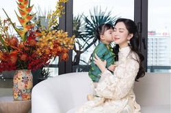 Đặng Thu Thảo hiếm hoi khoe con út, tiết lộ sở thích đáng yêu tuổi lên 2