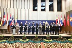 Viện trưởng Nguyễn Huy Tiến dự 'Hội nghị Viện trưởng/Tổng chưởng l&yacute; c&aacute;c nước ASEAN' lần thứ nhất