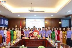 Vụ 12, VKSND tối cao tọa đ&agrave;m kỷ niệm Ng&agrave;y Phụ nữ Việt Nam