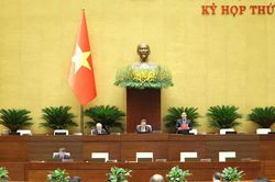 H&ocirc;m nay, Quốc hội tiếp tục cho &yacute; kiến nhiều dự &aacute;n luật quan trọng