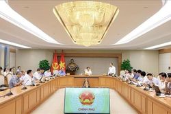Ph&oacute; Thủ tướng Hồ Quốc Dũng: Triển khai nhiệm vụ ph&aacute;t triển c&ocirc;ng nghệ chiến lược