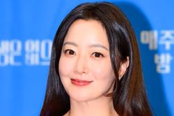 'Đệ nhất mỹ nh&acirc;n xứ H&agrave;n' Kim Hee Sun t&aacute;i hợp người đặc biệt sau 23 năm