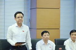 Ho&agrave;n thiện cơ chế điện xanh, n&acirc;ng sức cạnh tranh của nền c&ocirc;ng nghiệp