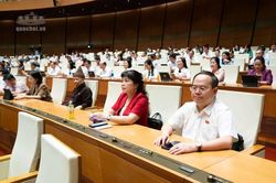B&aacute;o c&aacute;o thẩm tra đồng thuận sửa đổi, bổ sung 4 luật ng&agrave;nh C&ocirc;ng Thương