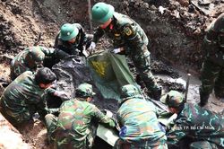 Đ&atilde; ph&aacute;t hiện, quy tập 789 h&agrave;i cốt liệt sĩ tại C&ocirc;ng vi&ecirc;n L&ecirc; Thị Ri&ecirc;ng
