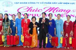 Công ty CP Xây lắp Điện lực Thanh Hóa tôn vinh nữ cán bộ, người lao động