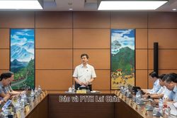 Đại biểu Quốc hội tỉnh Lai Ch&acirc;u g&oacute;p &yacute; ho&agrave;n thiện dự thảo Luật Thỏa thuận quốc tế (sửa đổi)