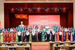 Tỉnh L&agrave;o Cai gặp mặt nữ l&atilde;nh đạo thuộc diện Ban Thường vụ Tỉnh ủy quản l&yacute; nh&acirc;n kỷ niệm Ng&agrave;y Phụ nữ Việt Nam 20/10