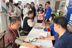 L&acirc;m Đồng tiếp nhận 309 đơn vị m&aacute;u an to&agrave;n