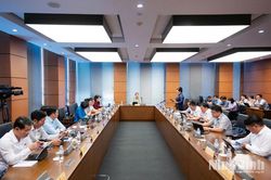 Bảo đảm t&iacute;nh thống nhất, khả thi trong c&aacute;c dự &aacute;n luật sửa đổi