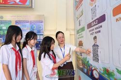 Khắc ghi lời Bác, thi đua dạy tốt, học tốt