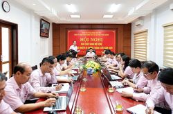 Đảng ủy Ng&acirc;n h&agrave;ng CSXH tỉnh tập trung x&acirc;y dựng 'Chi bộ bốn tốt', 'Đảng bộ bốn tốt'