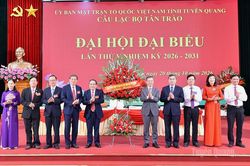 C&acirc;u lạc bộ T&acirc;n Tr&agrave;o &ndash; Nơi lưu giữ gi&aacute; trị, ph&aacute;t huy tr&iacute; tuệ, kinh nghiệm v&igrave; sự ph&aacute;t triển của qu&ecirc; hương