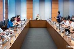 Kh&ocirc;ng để luật mới tạo th&ecirc;m khoảng trống ph&aacute;p l&yacute;