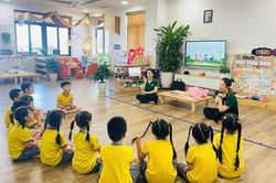 H&agrave; Nội siết thu dịch vụ tại trường c&ocirc;ng lập chất lượng cao