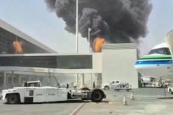 Arab Saudi ho&atilde;n tổ chức 'Davos sa mạc' do Houthi gia tăng tấn c&ocirc;ng