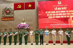 C&ocirc;ng an TP Hồ Ch&iacute; Minh ra mắt 2 m&ocirc; h&igrave;nh mang t&iacute;nh đột ph&aacute; về c&ocirc;ng nghệ
