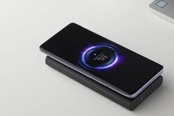 N&ecirc;n mua sạc dự ph&ograve;ng c&oacute; d&acirc;y hay kh&ocirc;ng d&acirc;y để tiết kiệm v&agrave; tiện sử dụng?