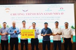 12 tỷ đồng từ Ph&acirc;n b&oacute;n C&agrave; Mau chung tay x&acirc;y m&aacute;i ấm cho đồng b&agrave;o v&ugrave;ng cao L&agrave;o Cai