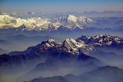 Bí ẩn những đỉnh núi từng cao hơn cả Everest