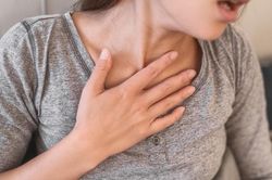 V&igrave; sao trốn xuống tầng hầm khi r&ograve; rỉ kh&iacute; clo l&agrave; '&aacute;n tử'?