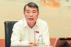 Thủ tướng: Phải bảo đảm người d&acirc;n được tiếp cận điện với mức gi&aacute; hợp l&yacute;