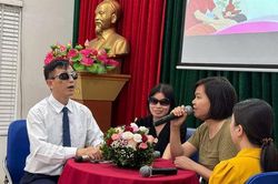 B&agrave;n tay phụ nữ khiếm thị thắp s&aacute;ng những m&aacute;i ấm tin y&ecirc;u