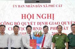 &Ocirc;ng Ho&agrave;ng Quốc Cường được giao quyền Chủ tịch UBND x&atilde; Ph&uacute; C&aacute;t