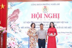 Phường Nghĩa Đ&ocirc;: T&ocirc;n vinh những c&aacute;n bộ nữ c&ocirc;ng ti&ecirc;u biểu, s&aacute;ng tạo