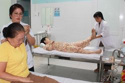Trạm y tế ở TPHCM th&ecirc;m dịch vụ chăm s&oacute;c phụ nữ, mở Bếp y&ecirc;u thương