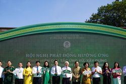 Hội nghị ph&aacute;t động hưởng ứng thực hiện quy tắc ứng xử, x&acirc;y dựng người H&agrave; Nội thanh lịch, văn minh năm 2026