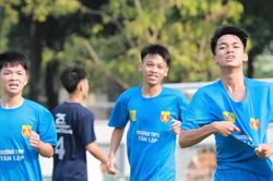 THPT T&acirc;n Lập thi đấu b&ugrave;ng nổ trận ra qu&acirc;n