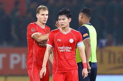 Chuyện g&igrave; đang xảy ra với đội mạnh thứ hai V.League?