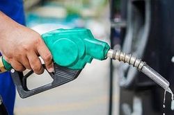 Khẩn trương tr&igrave;nh Ch&iacute;nh phủ dự thảo Nghị định thay thế Nghị định 83 về kinh doanh xăng dầu trước 10/11/2026