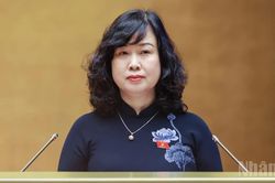 Sửa đổi 6 luật về y tế: Cải c&aacute;ch thủ tục h&agrave;nh ch&iacute;nh, tăng cường bảo vệ sức khỏe nh&acirc;n d&acirc;n