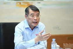 Đưa gi&aacute; thuốc, trang thiết bị y tế về mức hợp l&yacute;, ph&ugrave; hợp khả năng chi trả của người bệnh