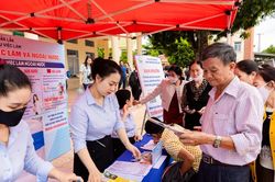 T&igrave;m việc gần hơn từ những kết nối số