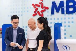 MB giảm l&atilde;i suất cho vay tới 2%/năm, đồng h&agrave;nh c&ugrave;ng doanh nghiệp v&agrave; người d&acirc;n th&uacute;c đẩy tăng trưởng kinh tế